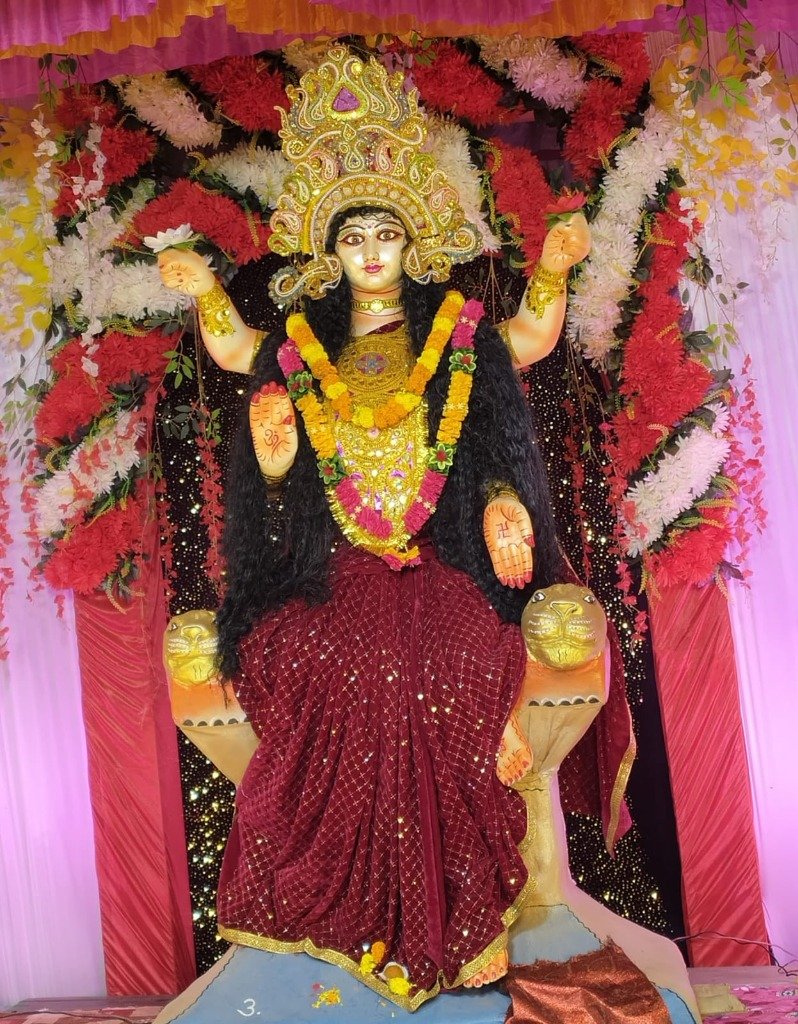 Shri Shri Maha Lakshmi Deity